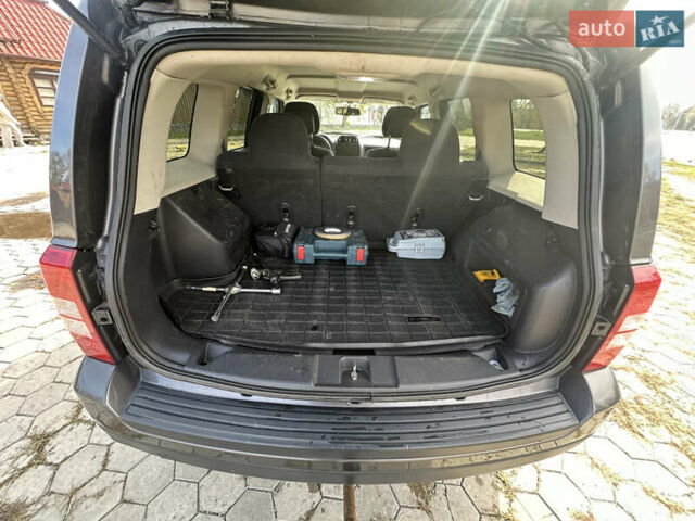 Серый Джип Патриот, объемом двигателя 2.36 л и пробегом 230 тыс. км за 9000 $, фото 13 на Automoto.ua