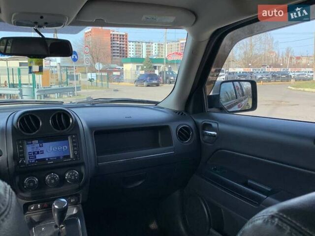 Серый Джип Патриот, объемом двигателя 2.36 л и пробегом 137 тыс. км за 10900 $, фото 24 на Automoto.ua
