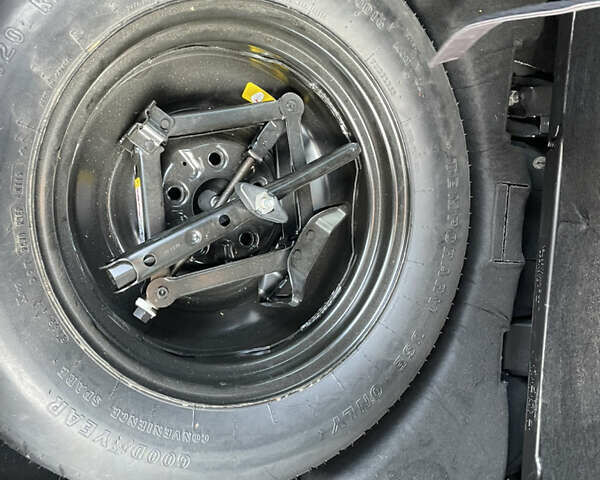 Серый Джип Патриот, объемом двигателя 2.36 л и пробегом 161 тыс. км за 9950 $, фото 32 на Automoto.ua