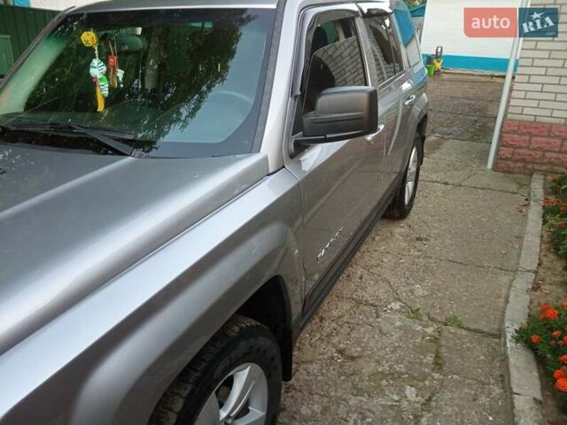 Серый Джип Патриот, объемом двигателя 2.4 л и пробегом 107 тыс. км за 10700 $, фото 7 на Automoto.ua