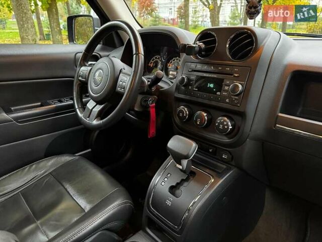 Джип Патриот 2015 в Киеве на Automoto.ua Серый Джип Патриот, объемом двигателя 2.4 л и пробегом 159 тыс. км за 11590 $, фото 29 на Automoto.ua