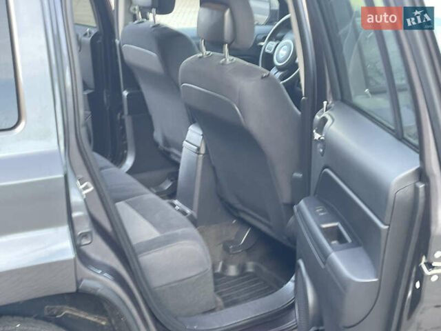 Серый Джип Патриот, объемом двигателя 2.36 л и пробегом 161 тыс. км за 9950 $, фото 24 на Automoto.ua