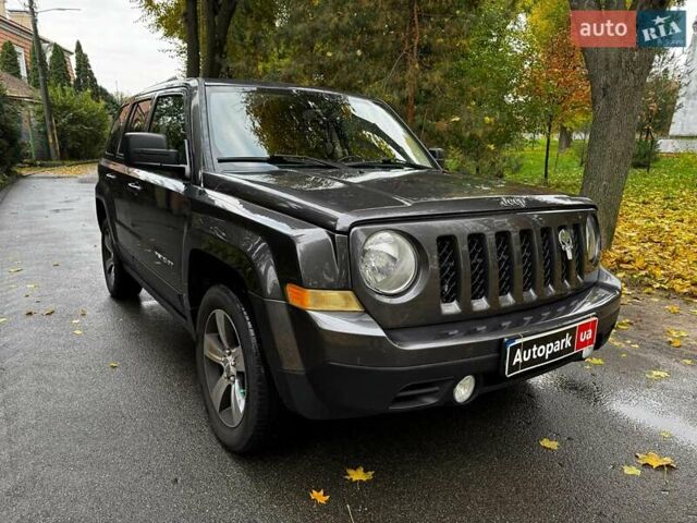 Джип Патриот 2015 в Киеве на Automoto.ua Серый Джип Патриот, объемом двигателя 2.4 л и пробегом 159 тыс. км за 11590 $, фото 1 на Automoto.ua