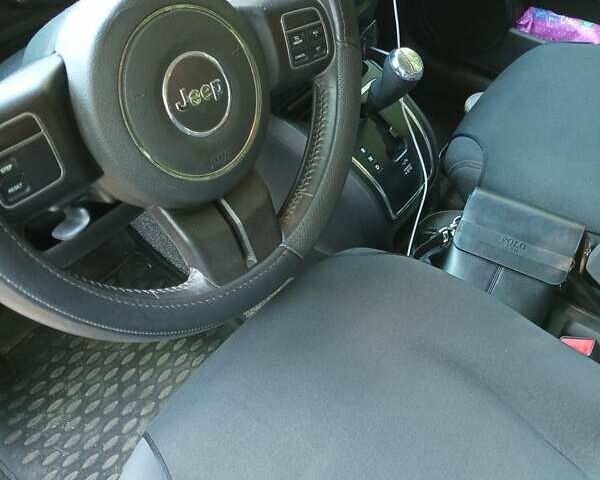 Серый Джип Патриот, объемом двигателя 2.4 л и пробегом 107 тыс. км за 10700 $, фото 15 на Automoto.ua