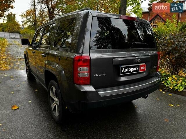 Джип Патриот 2015 в Киеве на Automoto.ua Серый Джип Патриот, объемом двигателя 2.4 л и пробегом 159 тыс. км за 11590 $, фото 7 на Automoto.ua