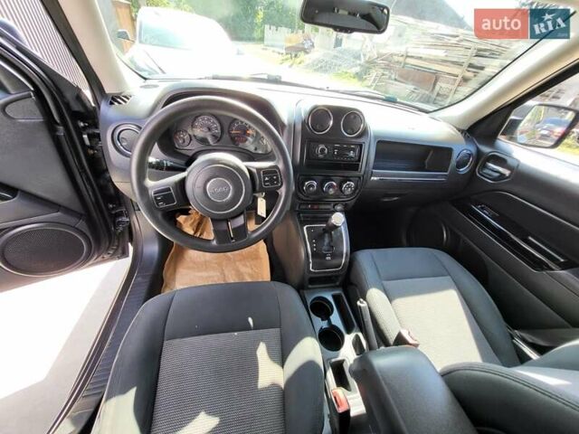 Серый Джип Патриот, объемом двигателя 2 л и пробегом 190 тыс. км за 8999 $, фото 27 на Automoto.ua