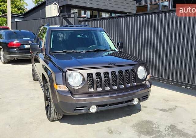 Серый Джип Патриот, объемом двигателя 2 л и пробегом 190 тыс. км за 8999 $, фото 12 на Automoto.ua