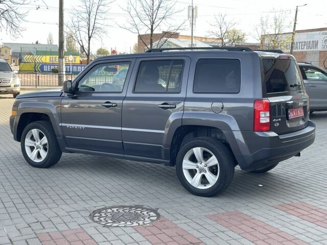 Сірий Джип Patriot, об'ємом двигуна 2.4 л та пробігом 161 тис. км за 10500 $, фото 3 на Automoto.ua