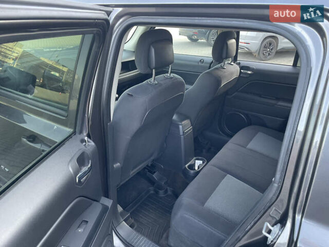 Серый Джип Патриот, объемом двигателя 2.36 л и пробегом 161 тыс. км за 9950 $, фото 29 на Automoto.ua