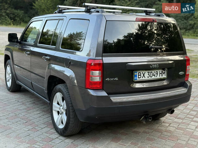 Серый Джип Патриот, объемом двигателя 2.36 л и пробегом 199 тыс. км за 9600 $, фото 5 на Automoto.ua