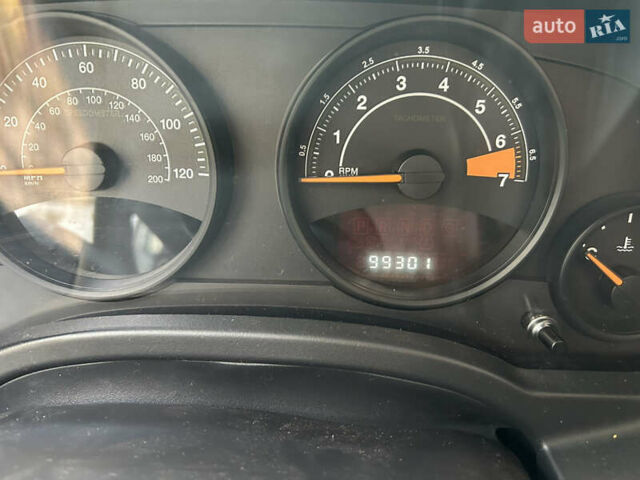 Серый Джип Патриот, объемом двигателя 2.36 л и пробегом 160 тыс. км за 10000 $, фото 9 на Automoto.ua