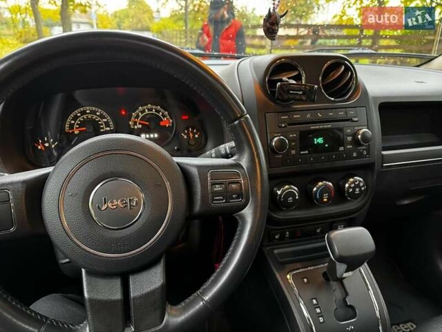 Джип Патриот 2015 в Киеве на Automoto.ua Серый Джип Патриот, объемом двигателя 2.4 л и пробегом 159 тыс. км за 11590 $, фото 20 на Automoto.ua
