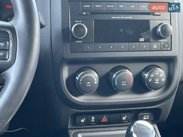 Серый Джип Патриот, объемом двигателя 2.36 л и пробегом 161 тыс. км за 9950 $, фото 20 на Automoto.ua