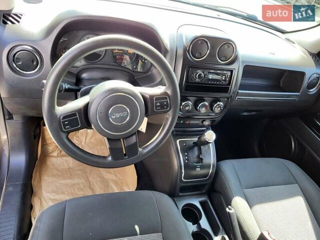 Серый Джип Патриот, объемом двигателя 2 л и пробегом 190 тыс. км за 8999 $, фото 22 на Automoto.ua