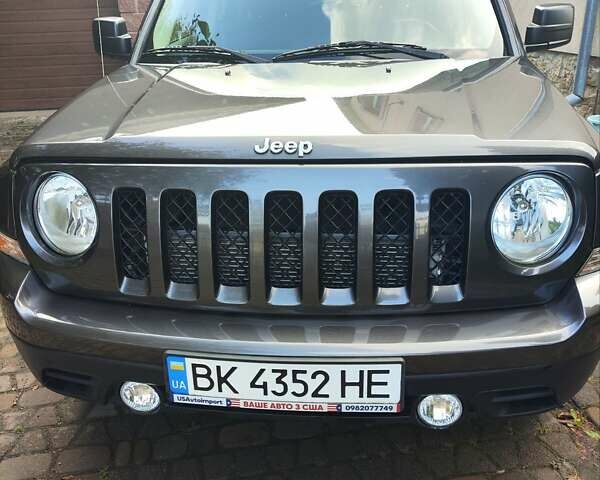 Серый Джип Патриот, объемом двигателя 2.36 л и пробегом 76 тыс. км за 12900 $, фото 6 на Automoto.ua