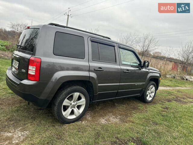 Серый Джип Патриот, объемом двигателя 2.36 л и пробегом 174 тыс. км за 8500 $, фото 6 на Automoto.ua
