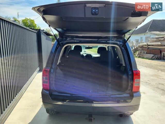 Серый Джип Патриот, объемом двигателя 2 л и пробегом 190 тыс. км за 8999 $, фото 11 на Automoto.ua