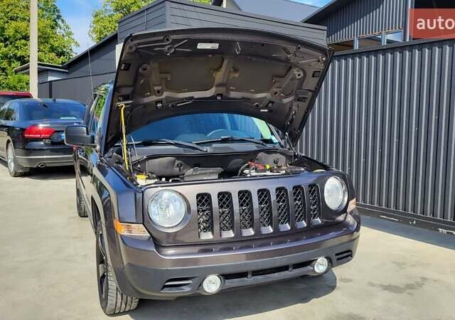 Серый Джип Патриот, объемом двигателя 2 л и пробегом 190 тыс. км за 8999 $, фото 13 на Automoto.ua