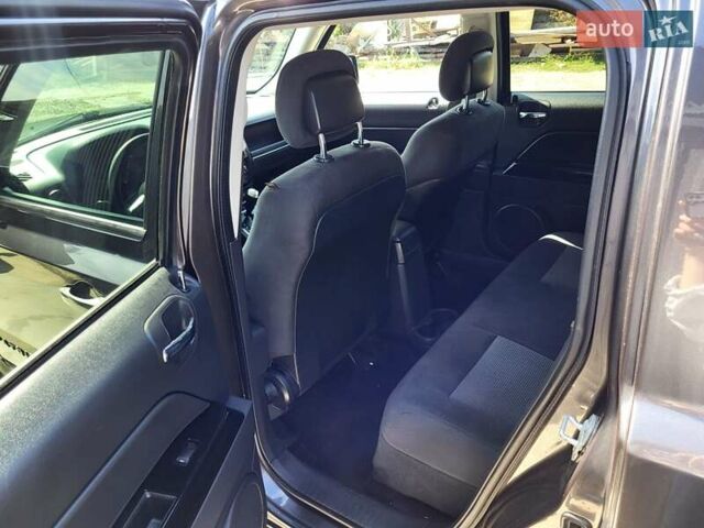 Серый Джип Патриот, объемом двигателя 2 л и пробегом 190 тыс. км за 8999 $, фото 24 на Automoto.ua