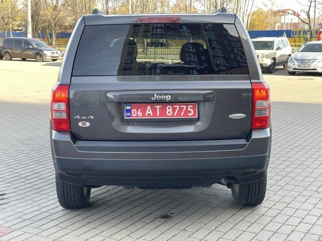 Сірий Джип Patriot, об'ємом двигуна 2.4 л та пробігом 161 тис. км за 10500 $, фото 6 на Automoto.ua