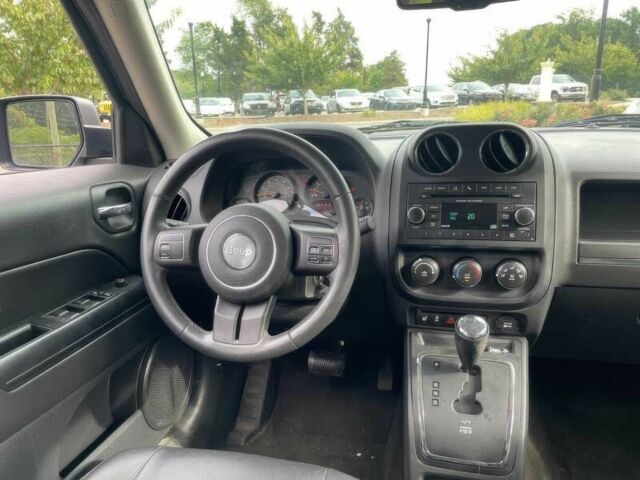 Серый Джип Патриот, объемом двигателя 2.4 л и пробегом 71 тыс. км за 4000 $, фото 5 на Automoto.ua