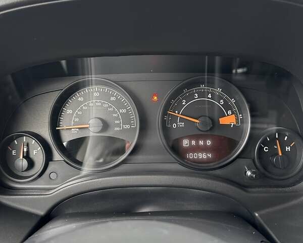 Джип Патриот 2016 в Сумах на Automoto.ua Серый Джип Патриот, объемом двигателя 2.36 л и пробегом 161 тыс. км за 10700 $, фото 16 на Automoto.ua