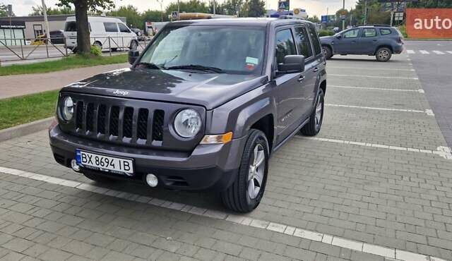Джип Патриот 2016 в Хмельницком на Automoto.ua Серый Джип Патриот, объемом двигателя 2.4 л и пробегом 78 тыс. км за 14000 $, фото 7 на Automoto.ua