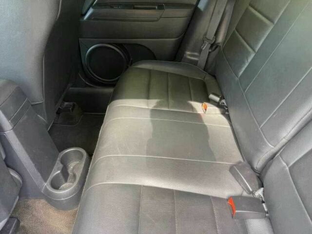 Серый Джип Патриот, объемом двигателя 2 л и пробегом 112 тыс. км за 2500 $, фото 12 на Automoto.ua