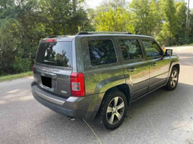 Серый Джип Патриот, объемом двигателя 2 л и пробегом 112 тыс. км за 2500 $, фото 7 на Automoto.ua