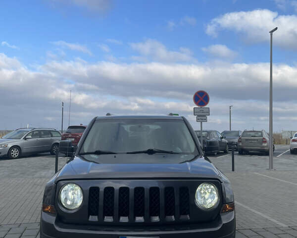 Сірий Джип Patriot, об'ємом двигуна 2.36 л та пробігом 197 тис. км за 11500 $, фото 10 на Automoto.ua