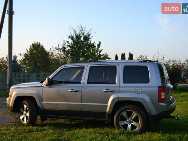Сірий Джип Patriot, об'ємом двигуна 2.4 л та пробігом 170 тис. км за 13300 $, фото 3 на Automoto.ua