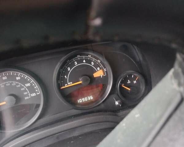 Сірий Джип Patriot, об'ємом двигуна 2.36 л та пробігом 175 тис. км за 9500 $, фото 4 на Automoto.ua