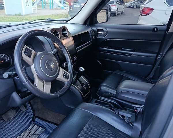 Джип Патриот 2016 в Боярка на Automoto.ua Серый Джип Патриот, объемом двигателя 2.36 л и пробегом 143 тыс. км за 11800 $, фото 26 на Automoto.ua