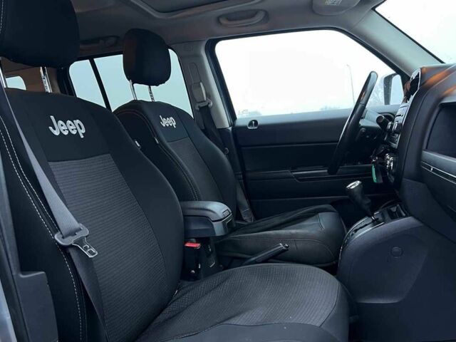 Серый Джип Патриот, объемом двигателя 2 л и пробегом 97 тыс. км за 10750 $, фото 12 на Automoto.ua