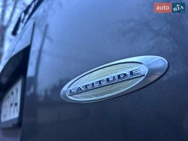 Сірий Джип Patriot, об'ємом двигуна 2.36 л та пробігом 220 тис. км за 10300 $, фото 6 на Automoto.ua