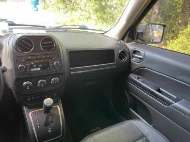 Серый Джип Патриот, объемом двигателя 2 л и пробегом 112 тыс. км за 2500 $, фото 11 на Automoto.ua