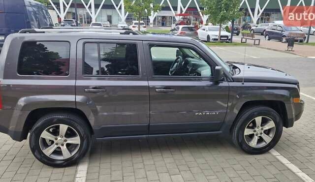 Джип Патриот 2016 в Хмельницком на Automoto.ua Серый Джип Патриот, объемом двигателя 2.4 л и пробегом 78 тыс. км за 14000 $, фото 4 на Automoto.ua
