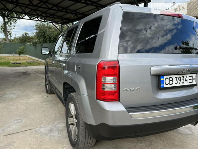Сірий Джип Patriot, об'ємом двигуна 2.4 л та пробігом 84 тис. км за 13436 $, фото 3 на Automoto.ua