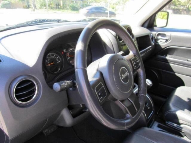 Серый Джип Патриот, объемом двигателя 2 л и пробегом 73 тыс. км за 7000 $, фото 11 на Automoto.ua