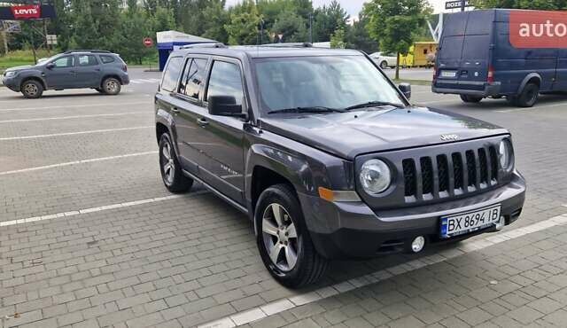 Джип Патриот 2016 в Хмельницком на Automoto.ua Серый Джип Патриот, объемом двигателя 2.4 л и пробегом 78 тыс. км за 14000 $, фото 8 на Automoto.ua