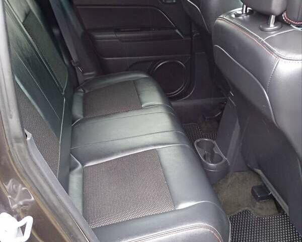 Сірий Джип Patriot, об'ємом двигуна 2.36 л та пробігом 156 тис. км за 11500 $, фото 12 на Automoto.ua