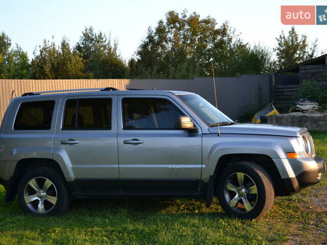 Сірий Джип Patriot, об'ємом двигуна 2.4 л та пробігом 170 тис. км за 13300 $, фото 8 на Automoto.ua