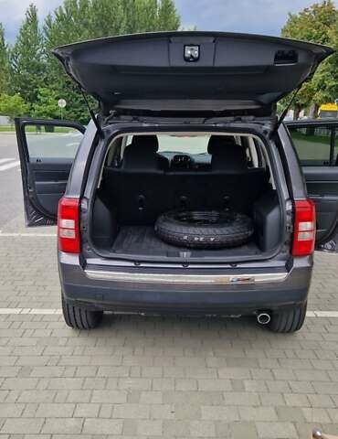 Джип Патриот 2016 в Хмельницком на Automoto.ua Серый Джип Патриот, объемом двигателя 2.4 л и пробегом 78 тыс. км за 14000 $, фото 22 на Automoto.ua