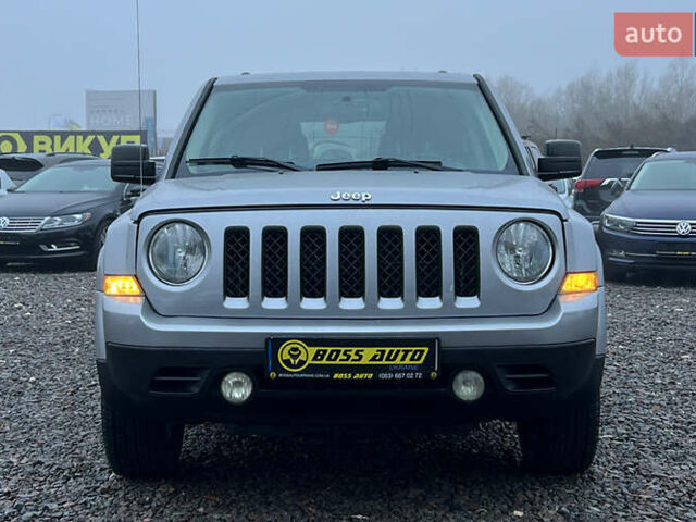 Серый Джип Патриот, объемом двигателя 2 л и пробегом 97 тыс. км за 10750 $, фото 1 на Automoto.ua