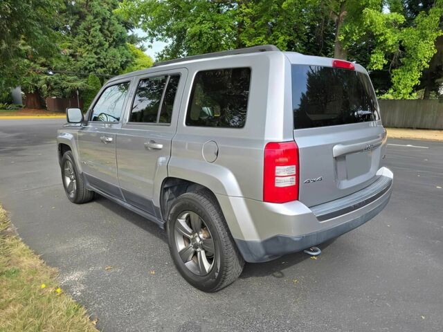 Серый Джип Патриот, объемом двигателя 2.4 л и пробегом 52 тыс. км за 7500 $, фото 5 на Automoto.ua