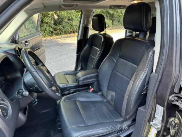 Джип Патриот 2017 в Черновцах на Automoto.ua Серый Джип Патриот, объемом двигателя 2.4 л и пробегом 67 тыс. км за 4200 $, фото 5 на Automoto.ua