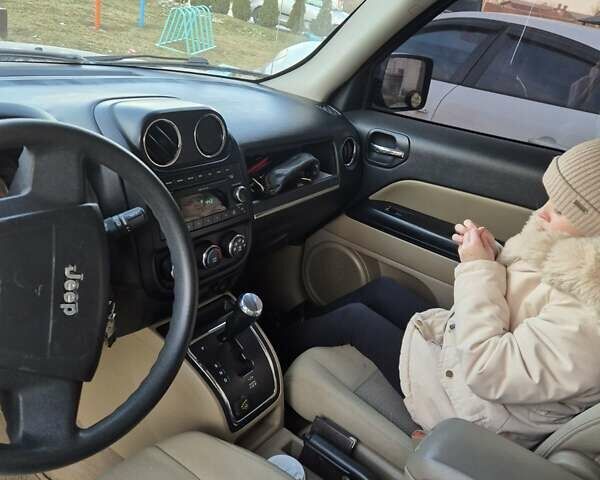 Синій Джип Patriot, об'ємом двигуна 2.36 л та пробігом 280 тис. км за 7300 $, фото 6 на Automoto.ua