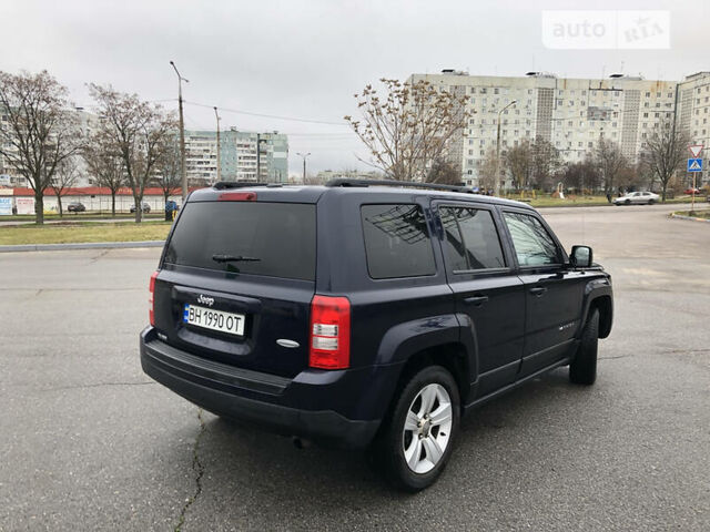 Синій Джип Patriot, об'ємом двигуна 0 л та пробігом 233 тис. км за 9500 $, фото 4 на Automoto.ua