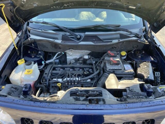 Синій Джип Patriot, об'ємом двигуна 2 л та пробігом 177 тис. км за 8900 $, фото 1 на Automoto.ua