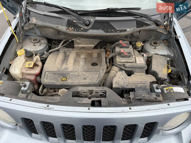 Синий Джип Патриот, объемом двигателя 2.4 л и пробегом 280 тыс. км за 8900 $, фото 8 на Automoto.ua